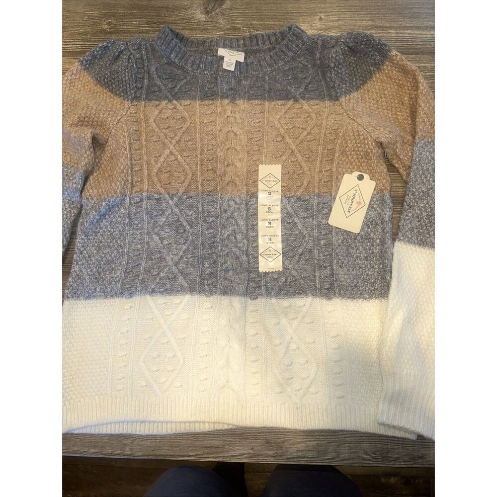 St Johns Bay Womens Sweater Neutral Combo. Size Small. Crew Neck. NWT. 12